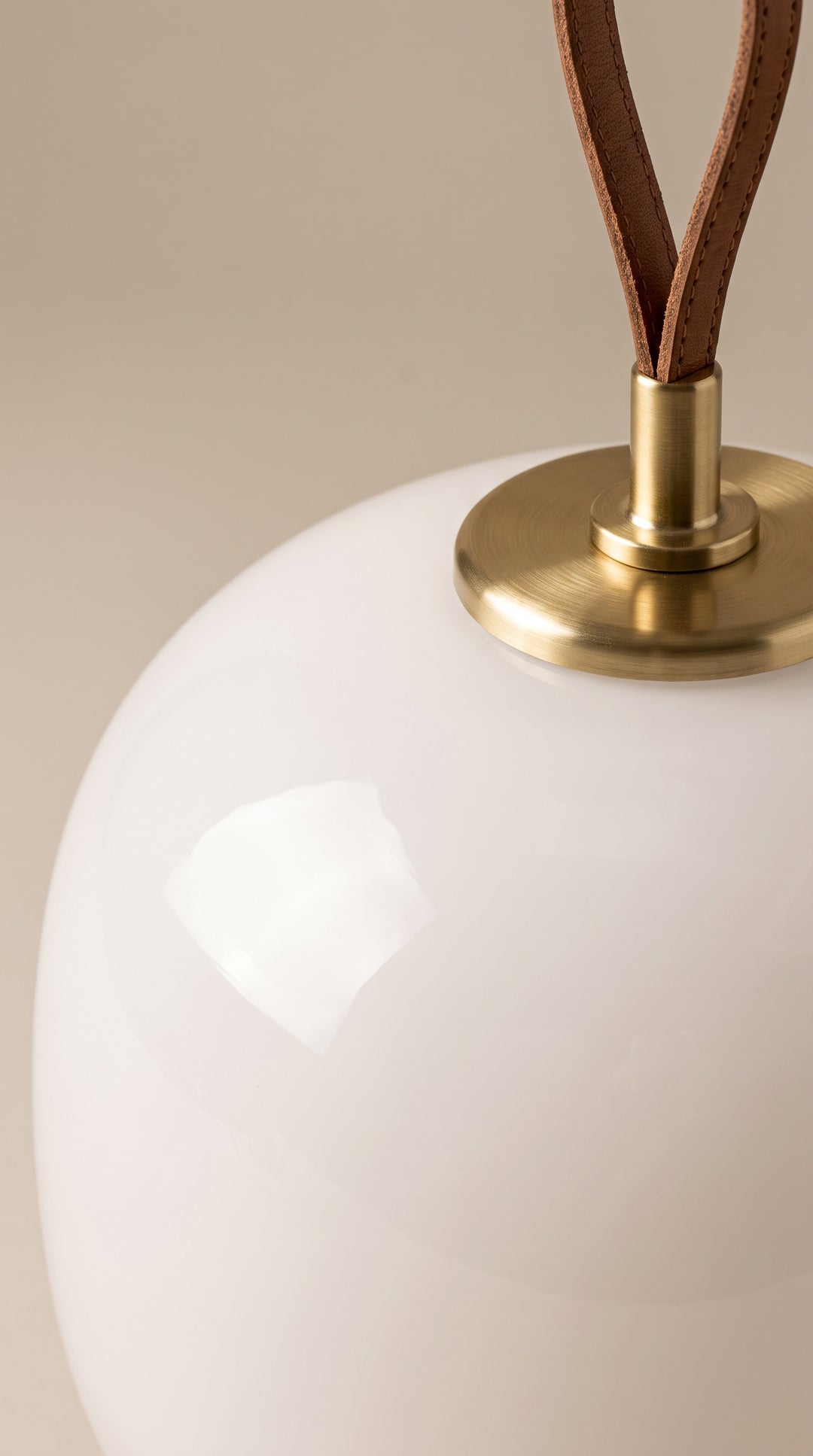 Portable Luminaire That Warms Every Corner