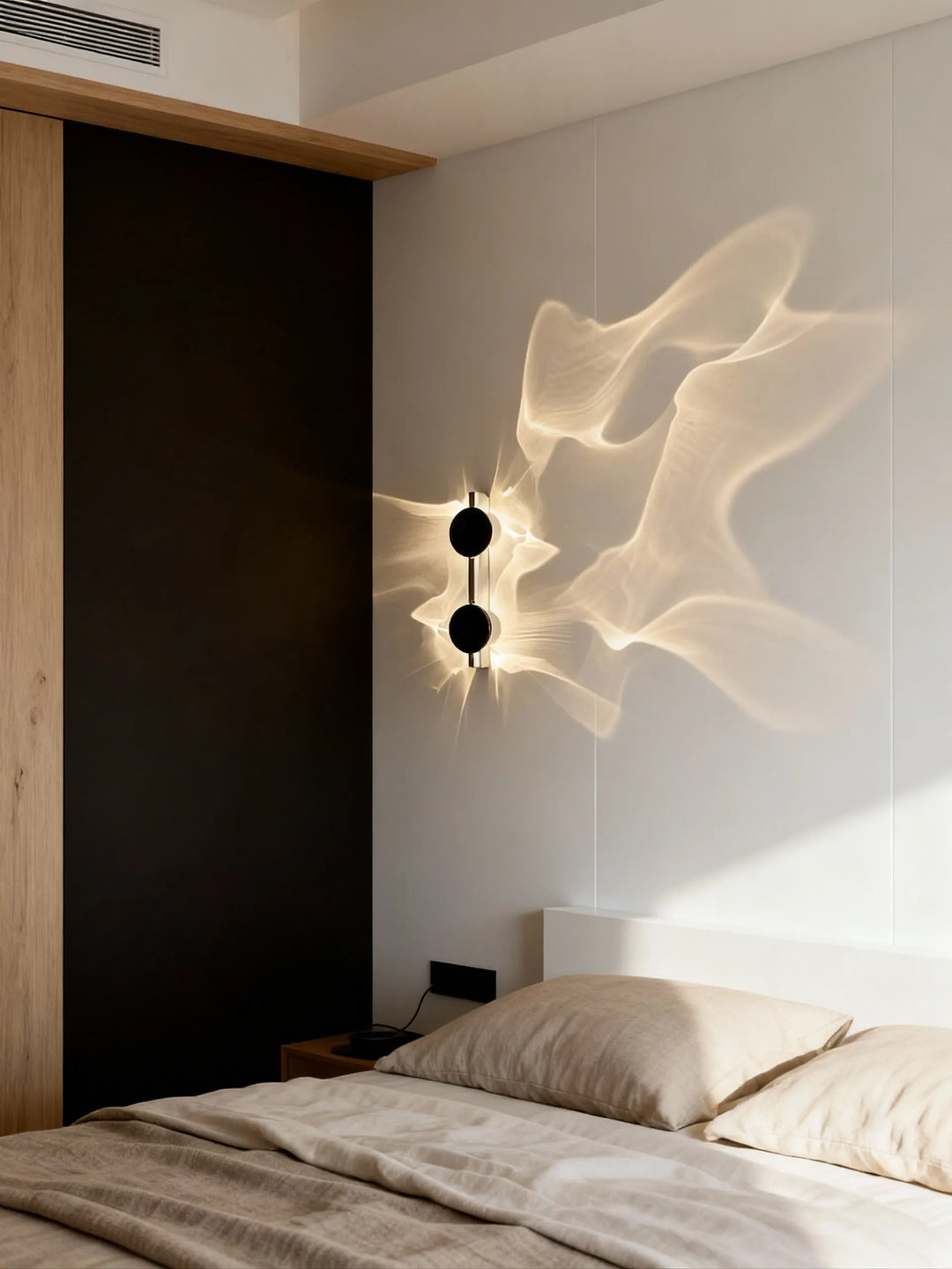 Designer Wall Lamp with Halo Glow Effect - Home Serenity