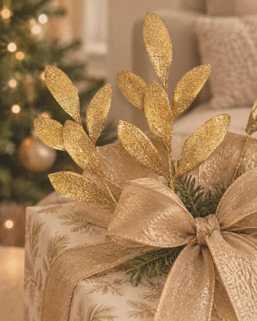 The Aurelia Glitter Leaf Picks