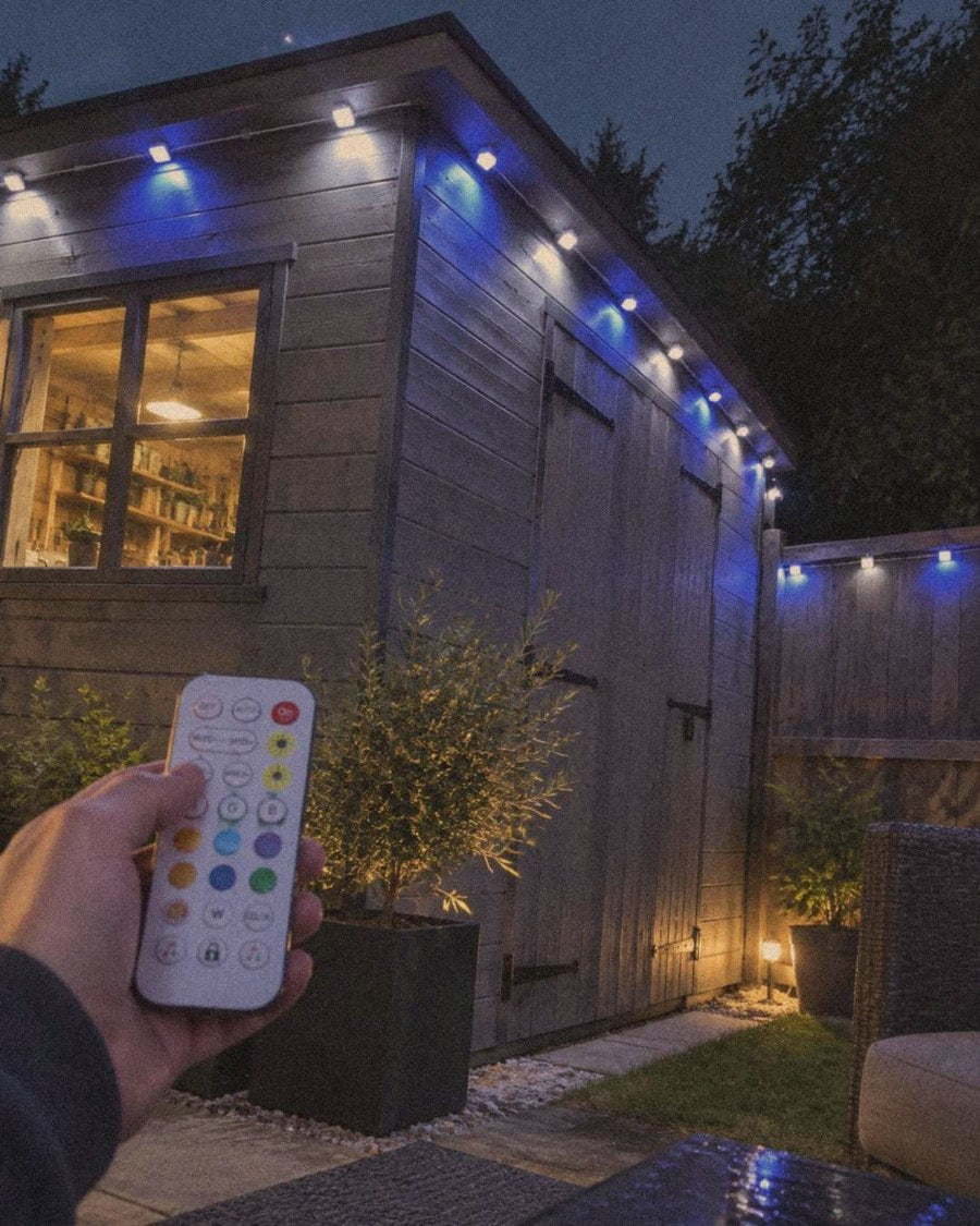 Las luces RGB para alero Eavesglow